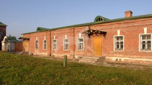 Восточный одноэтажный корпус, Спасо-Бородинский монастырь, XIX в.