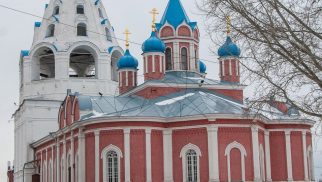 Тихвинская церковь,  1692 г., Ансамбль Кремля, ХVI в.