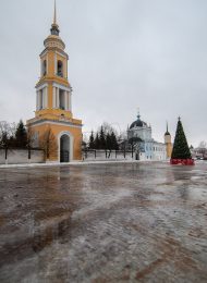 Колокольня, Ансамбль Ново-Голутвинского монастыря, ХVII-ХVIII вв.