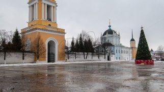 Колокольня, Ансамбль Ново-Голутвинского монастыря, ХVII-ХVIII вв.