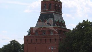 Константино-Еленинская башня, ансамбль Московского Кремля
