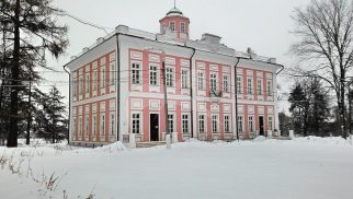 Главный дом, 1784 г., усадьба Вяземы (Годуновых), 1590-1600 гг.