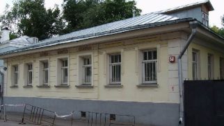 Жилой дом Яковлевой, 1833 г., кон. XIX в.