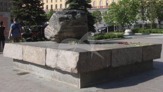 Памятное место «Соловецкий камень на Лубянской площади»