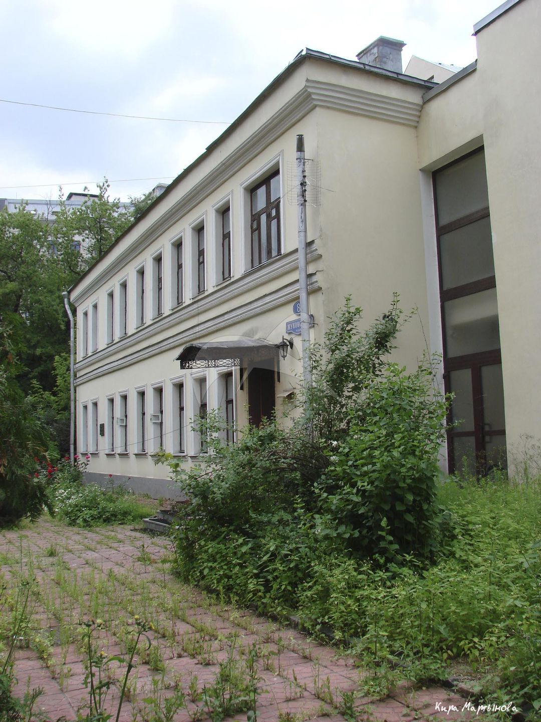 Дом, в котором жил и в 1921 г. умер Жуковский Николай Егорович