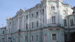 Дом Апраксина, 1766-1768 гг., арх. Д.В. Ухтомский
