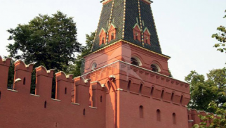 Первая Безымянная башня, ансамбль Московского Кремля