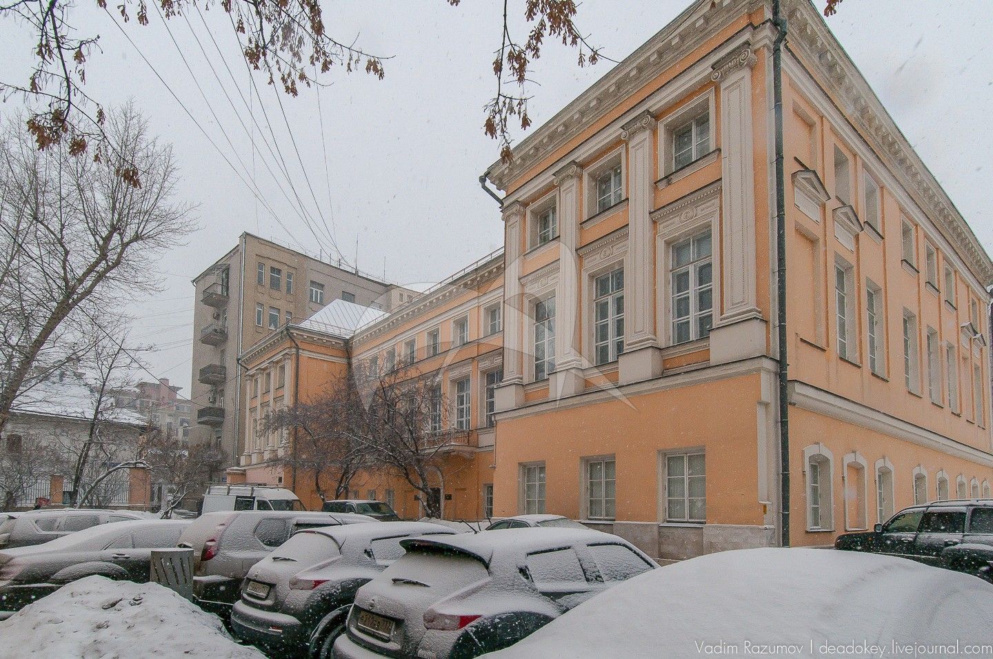 Дом брюса в москве