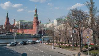 Водовзводная башня, ансамбль Московского Кремля
