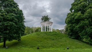 Беседка на горке «Парнас» (фрагменты деревянного фундамента, XVIII-XIX вв.), усадьба «Останкино»