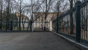Ограда с воротами, Физический институт им. П.И. Лебедева