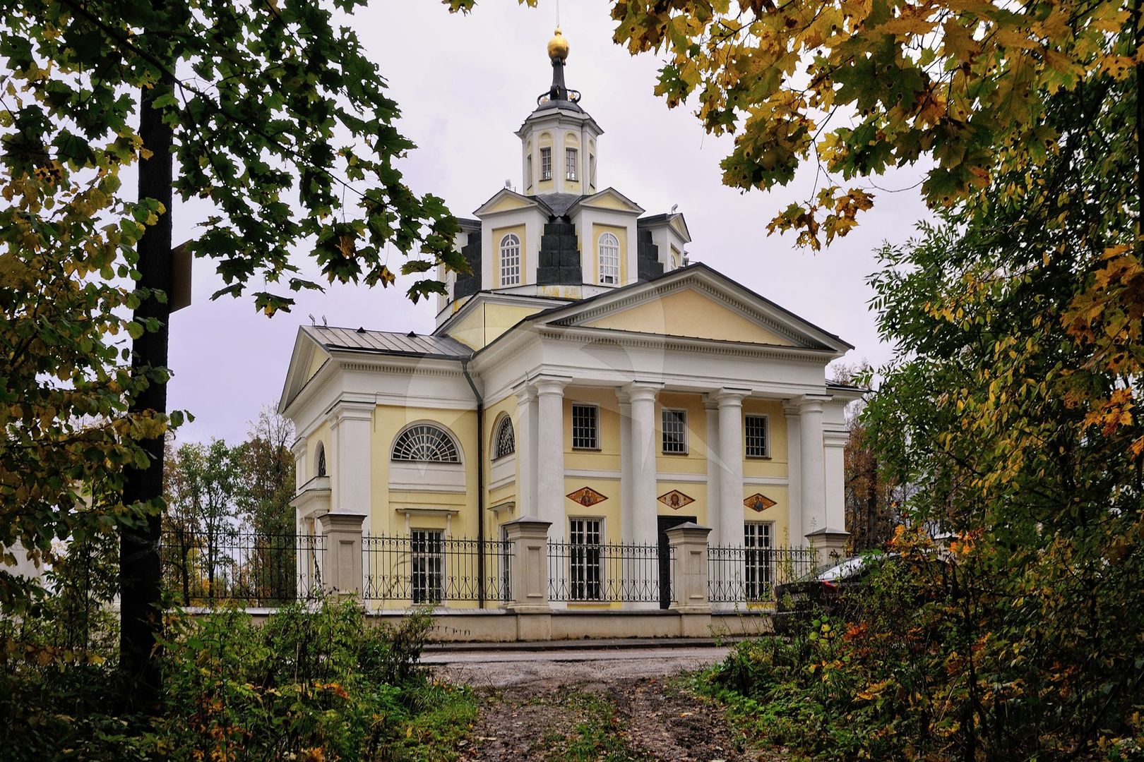 Никольская церковь, усадьба Никольское-Прозоровское, ХVIII в.