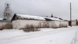 Каретный сарай, Ансамбль Бобренева монастыря, ХVII-ХVIII вв.