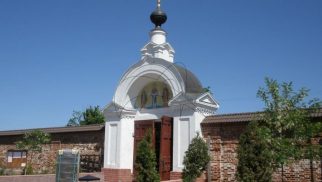 Ограда, 1840 г., начало ХХ в., монастырь Николаевская Берлюковская Пустынь