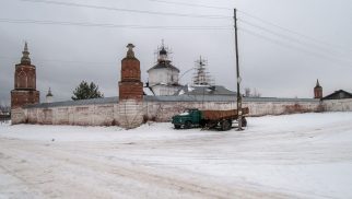 Башня северо-западная большая, Ансамбль Бобренева монастыря