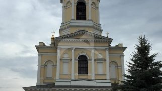 Колокольня надвратная, Высоцкий монастырь, ХV-ХVIII вв.